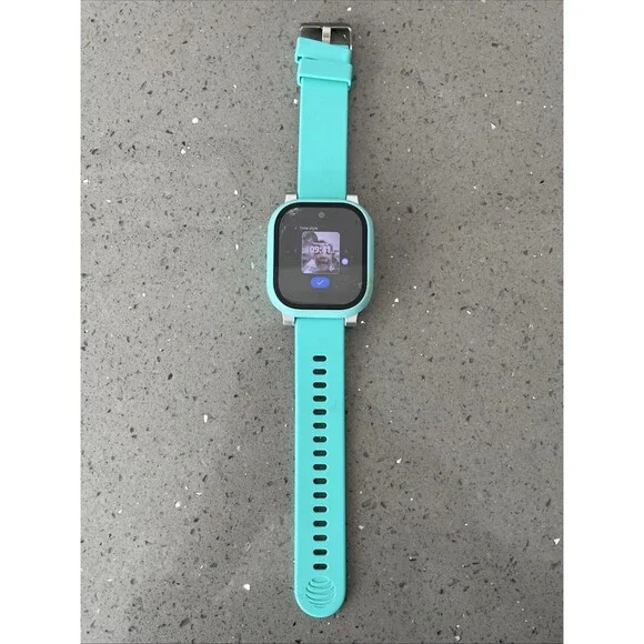 CRACKED! READ! AT&T amiGO Jr. Kids Watch UW538AA AT&T 4G LTE Smartwatch AT&T