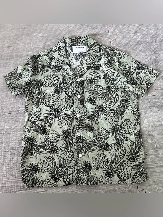 Old Navy Pineapple Print Button-Up Shirt Boys S (6-7) Green/Black Short Sleeve