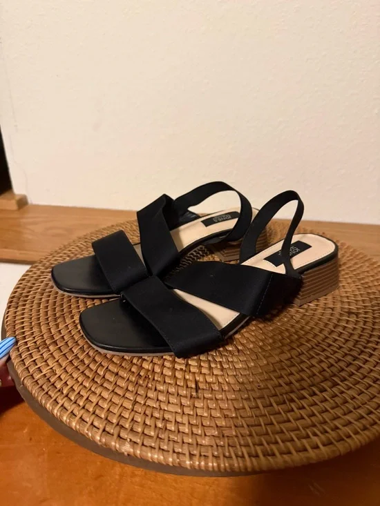 Jones New York Black Low Block Heel Slingback‎ Heeled Sandals