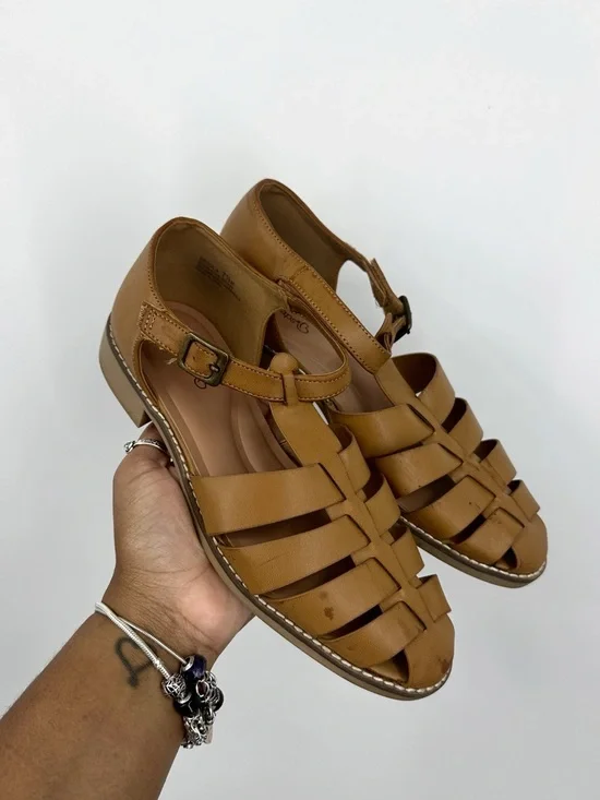Baretraps Tan Boho Fisherman Gladiator Sandals Size Women's 7.5