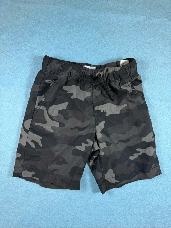 Old Navy Boys Black & Gray Camo Drawstring Shorts