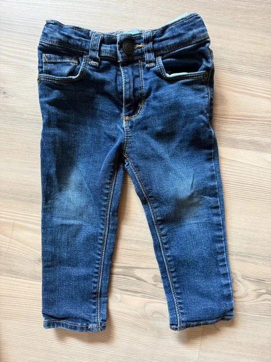 Old Navy Slim Straight Men's Jeans in Dark Blue Denim