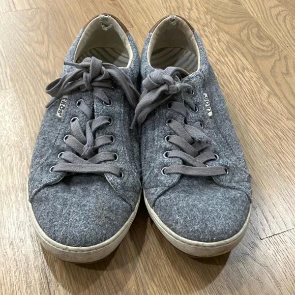Taos Women’s Starburst Wool Grey Neutral Lace Up Sneakers Tennis Shoes
