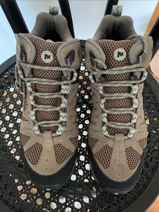 NEW Merrell Brown and Tan Women's Hiking Shoes