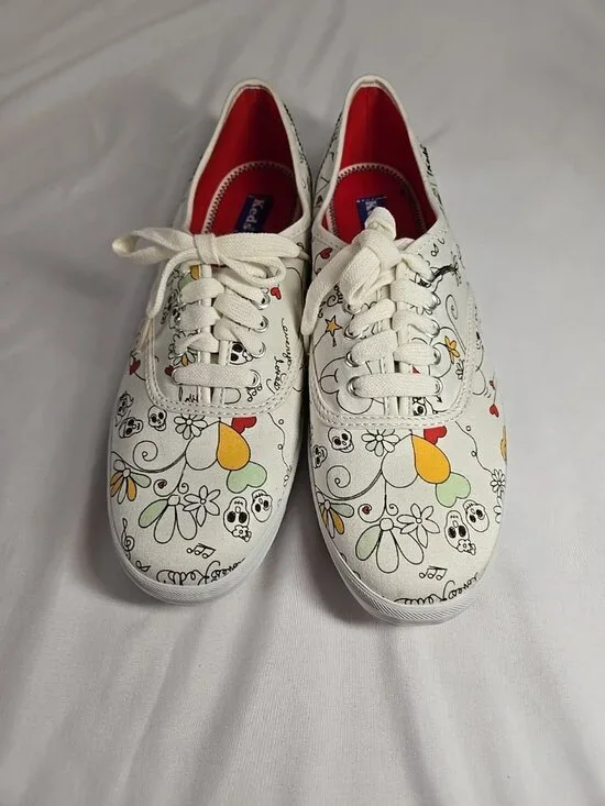 Keds Women's Day of the Dead/Sugar Skull Design Size 8