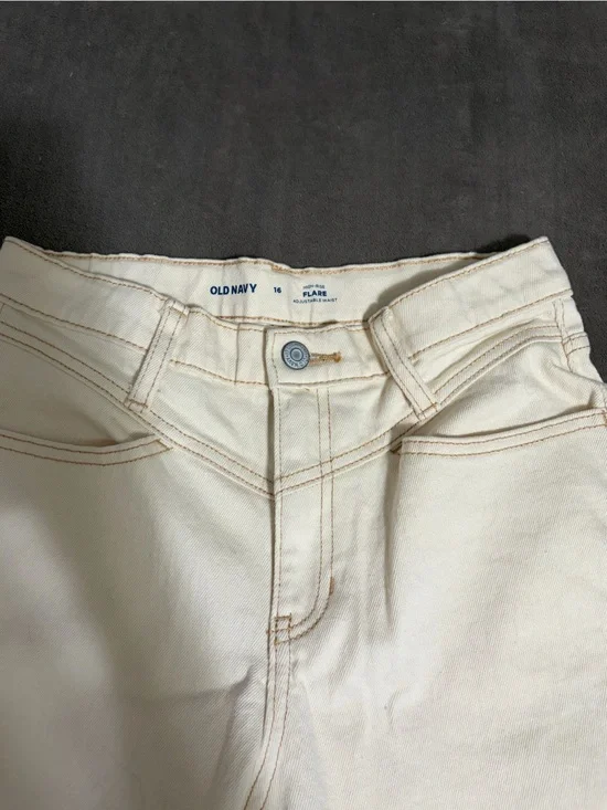 Old Navy Kids Light Khaki High-Rise Jeans with Contrast Stitching