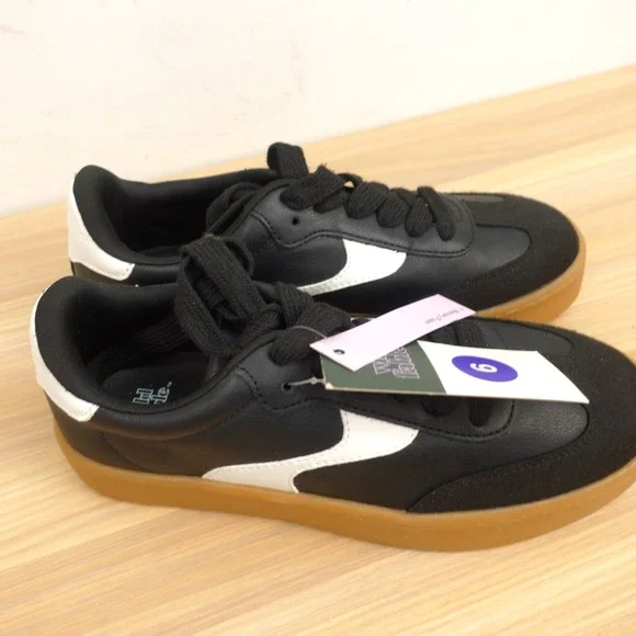 Y2K Indie Platform Sneaker Shoes Womens 6 Black Faux Leather Classic TWILD FABLE