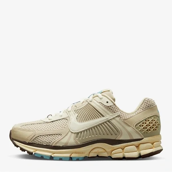 Nike Zoom Vomero 5 sneakers