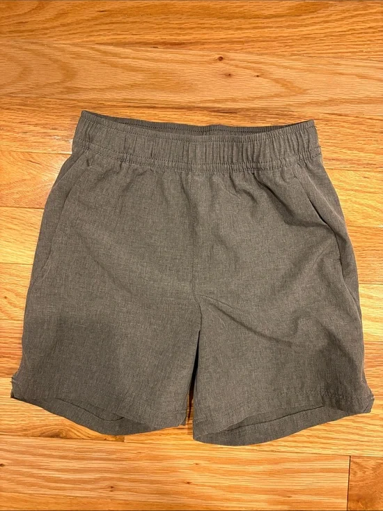 Boys old navy 4T quick dry shorts