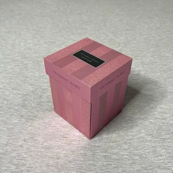 Victoria’s Secret Pink Shimmer NYC Snow Globe Storage Empty Gift Box
