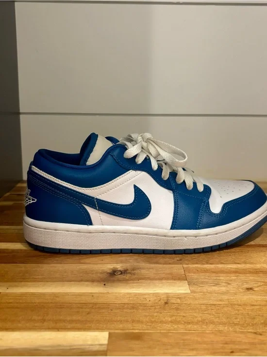 Women’s Marina Blue AIR JORDANS