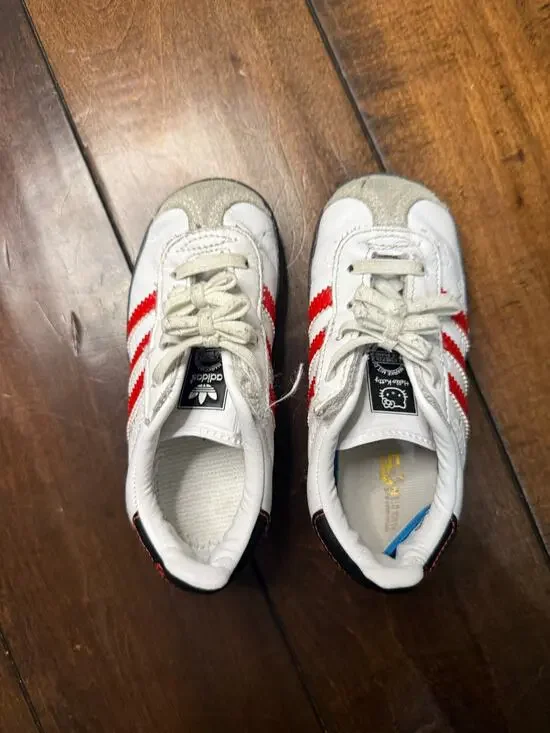 Hello Kitty X Adidas Gazette Size 8 toddler