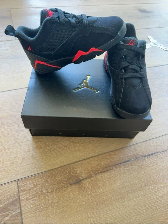 NIB 11C Jordan MVP 92