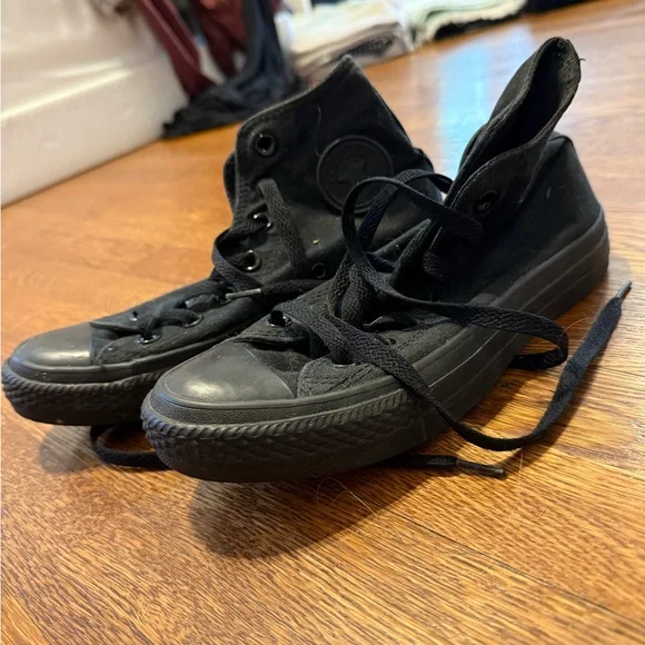 Converse All Star High Top Sneakers in Black