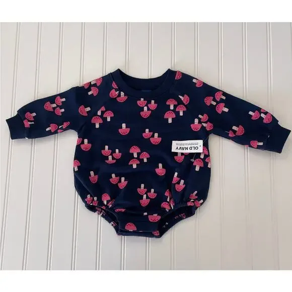 NWT Old Navy‎ Mushrooms Sweatshirt Bodysuit Gift Nursery Girls 3/6 Months