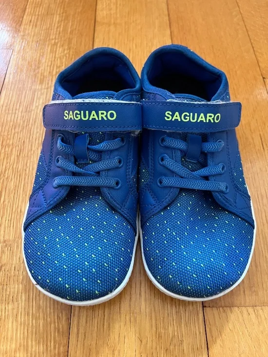 Saguaro Kids Barefoot Shoes Blue Lightweight Sneakers, size 2.5