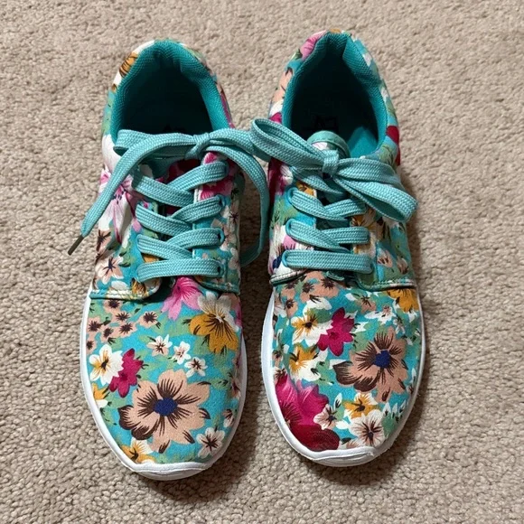 Floral Women's Sneakers with Teal Laces Size 38/7