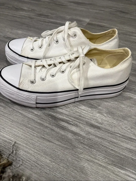White Canvas Low-Top Platform Sneakers
