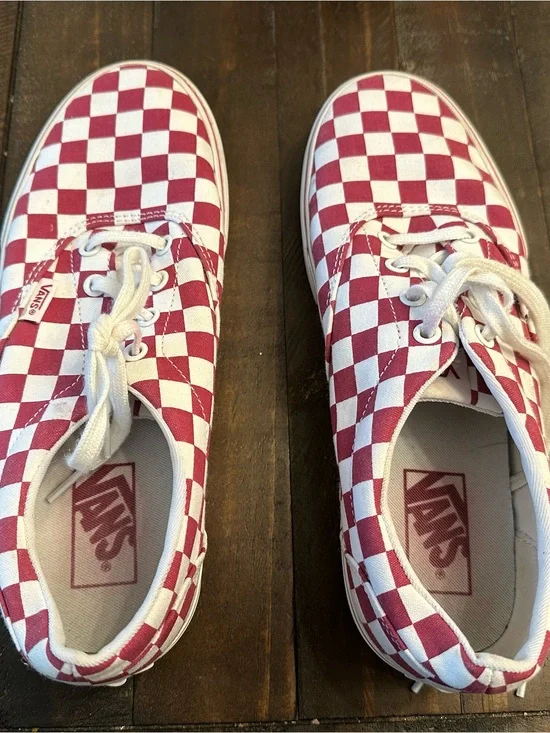 Vans Checkerboard Low-Top Sneakers - Red & White