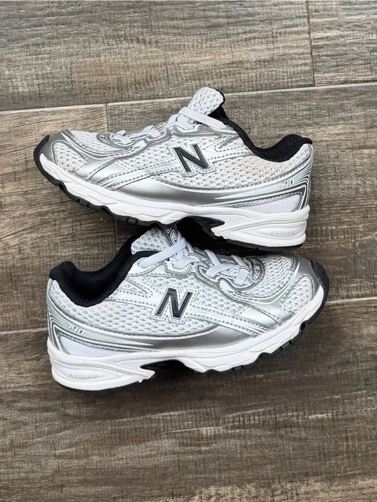 New Balance Kids' Preschool 740 Bungee Lace Shoes 10c