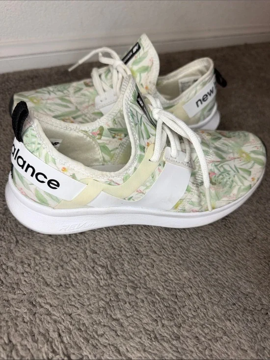 New Balance Floral Knit Sneakers - Pale Green & White