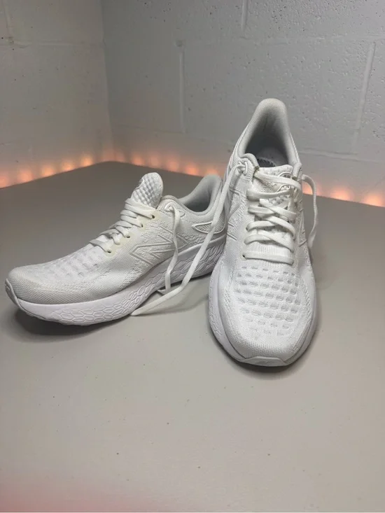 New Balance Fresh Foam X 1080 v12 White Running Shoes Women’s US 8 EU 41.5