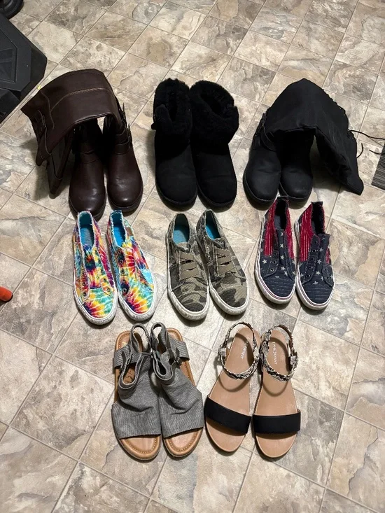 Woman’s shoes