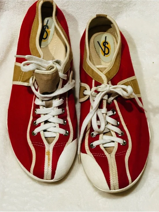 The Swank Company Womens Sz 8M  Red Cream Fashion Sneakers Designer Casual Bold