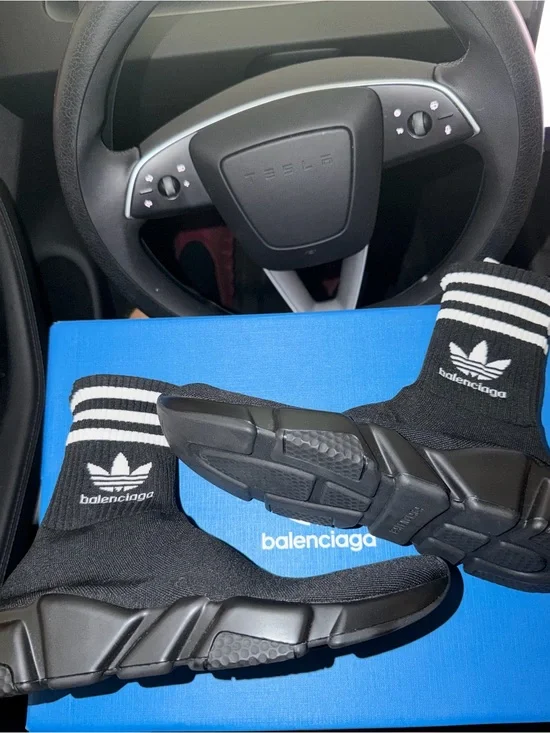 Balenciaga x Adidas Women’s Black Speed Trainer Size 39EU