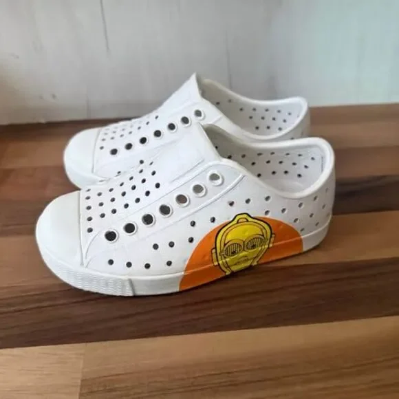 Star Wars white natives size 8