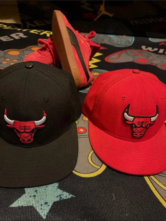 Chicago Bulls bundle Sz 2 puma paired with youth size snapbacks