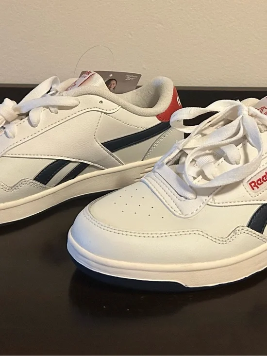 Reebok Court Advance Classic White Sneakers - Women's Size 8