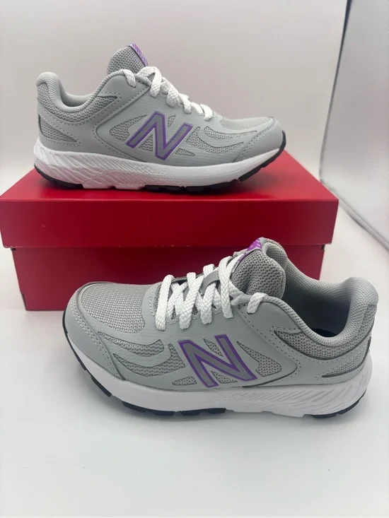 New Balance Kids' Athletic Sneakers 519 Size 11.0 Wide width