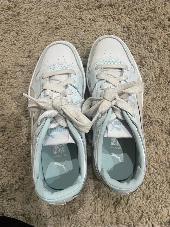 Puma sneakers
