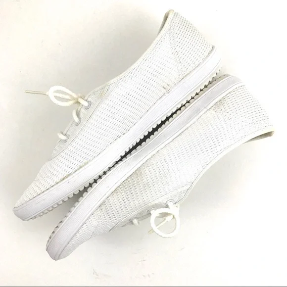 Keds Lace Up White Shoes size 9.5