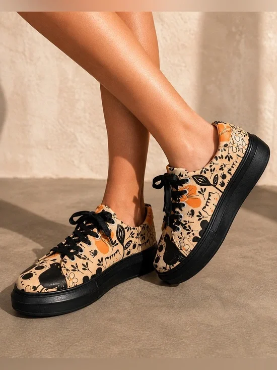 DOGO Myra Go Home Monochrome Cats Chunky Platform Vegan Sneakers Women’s Size 6