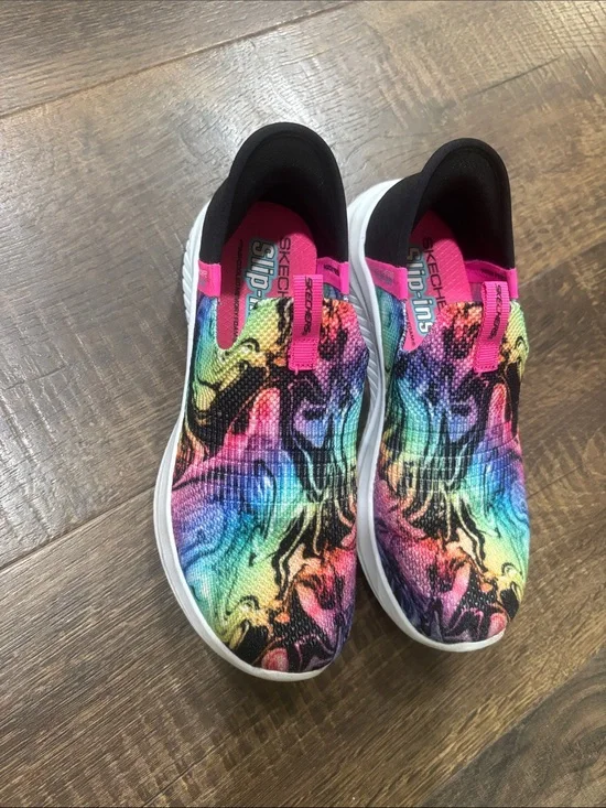 Skechers Multicolor Marble Knit Slip-On Sneakers with Pink Accents