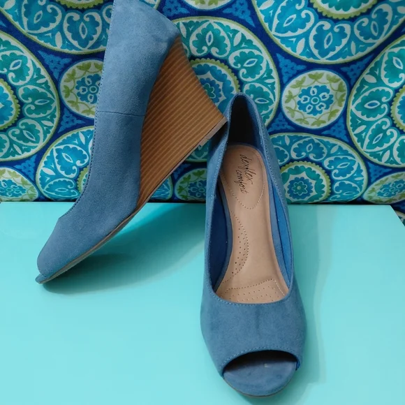Dexflex Comfort Blue Peep Toe Wedges