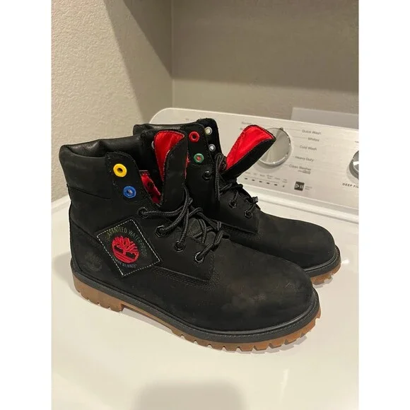 Timberland 6-Inch Premium Waterproof Boots – Men’s US 7 – Black Champion