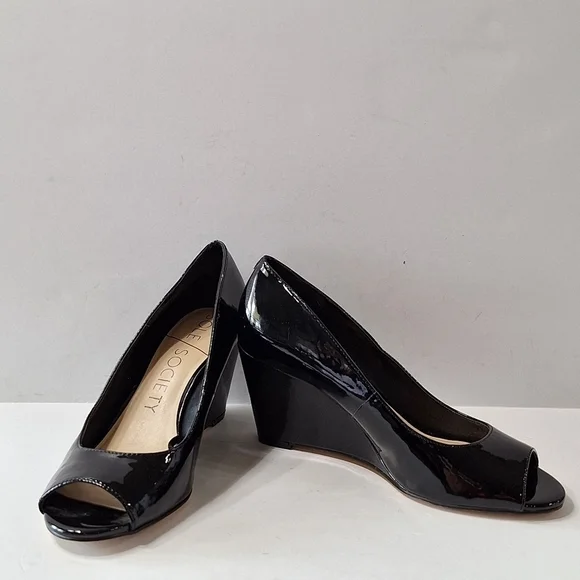 Sole Society Black Chaya Patent Leather Peep Toe Dressy Wedges Size 8.5