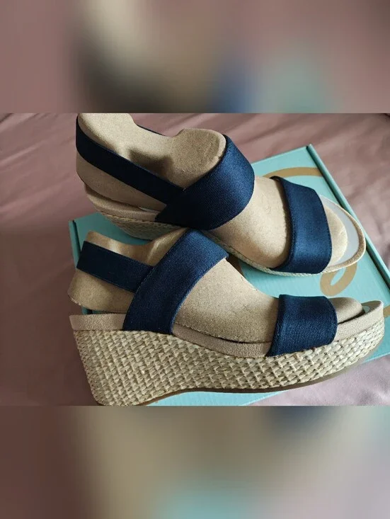 LifeStride Navy Blue Wedge Sandals