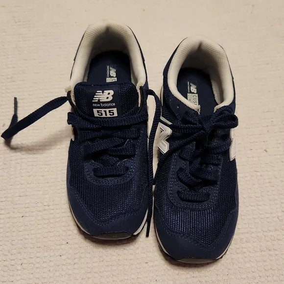 New Balance 515 big kids lace-up low top sneakers sz 1.5