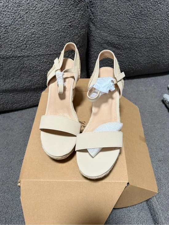 Women’s Beige Ankle-Strap Espadrille Sandals