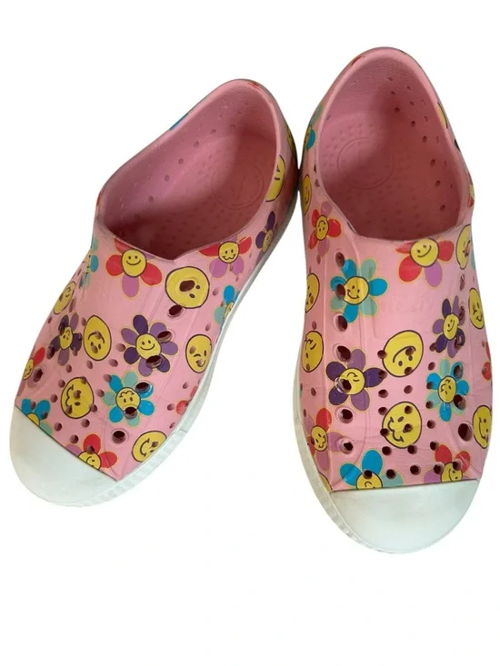 Native Jefferson Kids Pink Smiley Face Daisy Design Slip-On Shoes Size C11