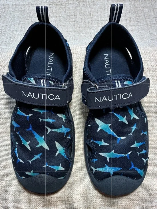 🦈 Chomp Into Summer  Nautica toddler/little kids’ water shoe   SIZE 11