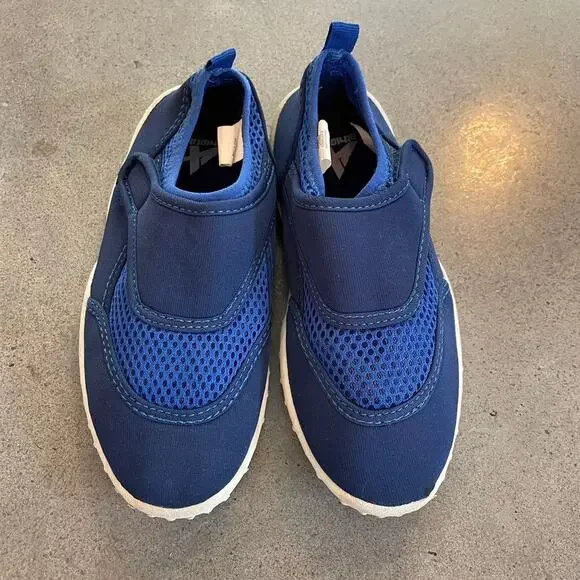 Athletech blue water shoes slip on boys 13 swim outdoor play
