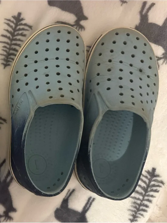 Natives water shoes
