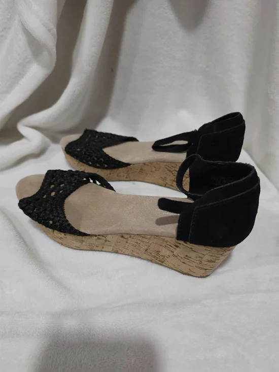 TOMS Women's Black Woven Cork Wedge Sandals Ankle Strap Size 8 Comfort Shoes