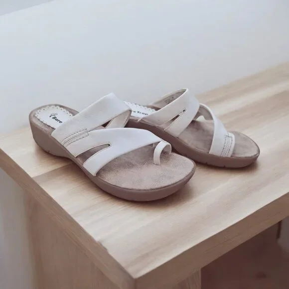 Bare Traps  