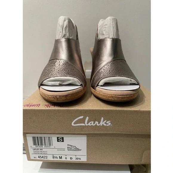 Clarks Lafley Joy‎ Pewter Metallic Leather Wedge Sandals 8.5 M 26145422 NEW